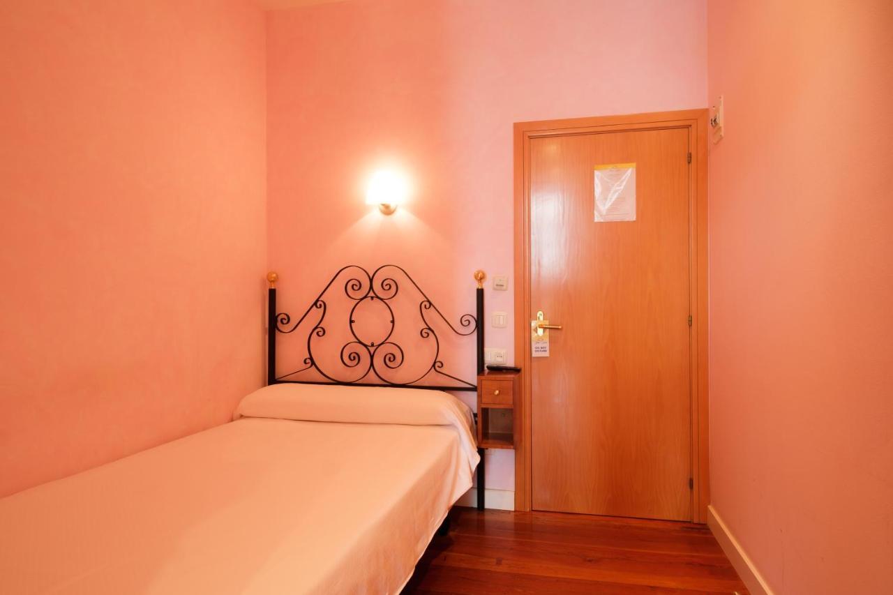 Hotel Playa De Luanco Luaran gambar